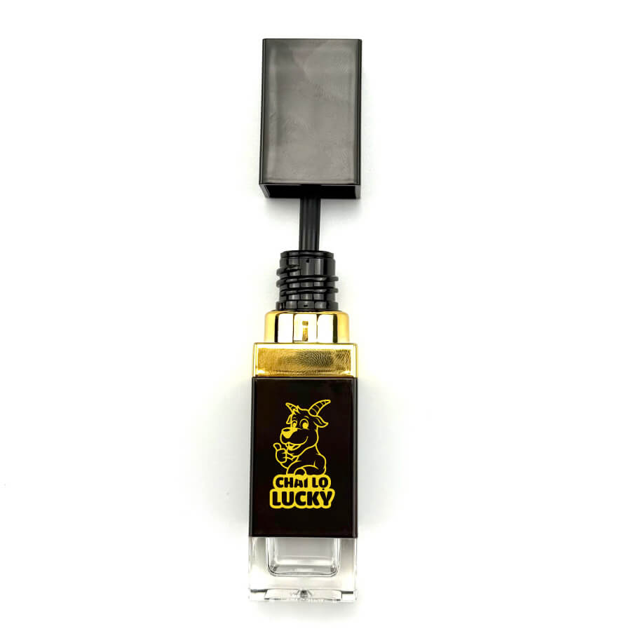 thiết kế Vỏ Thỏi Son Kem Màu Đen 4ml