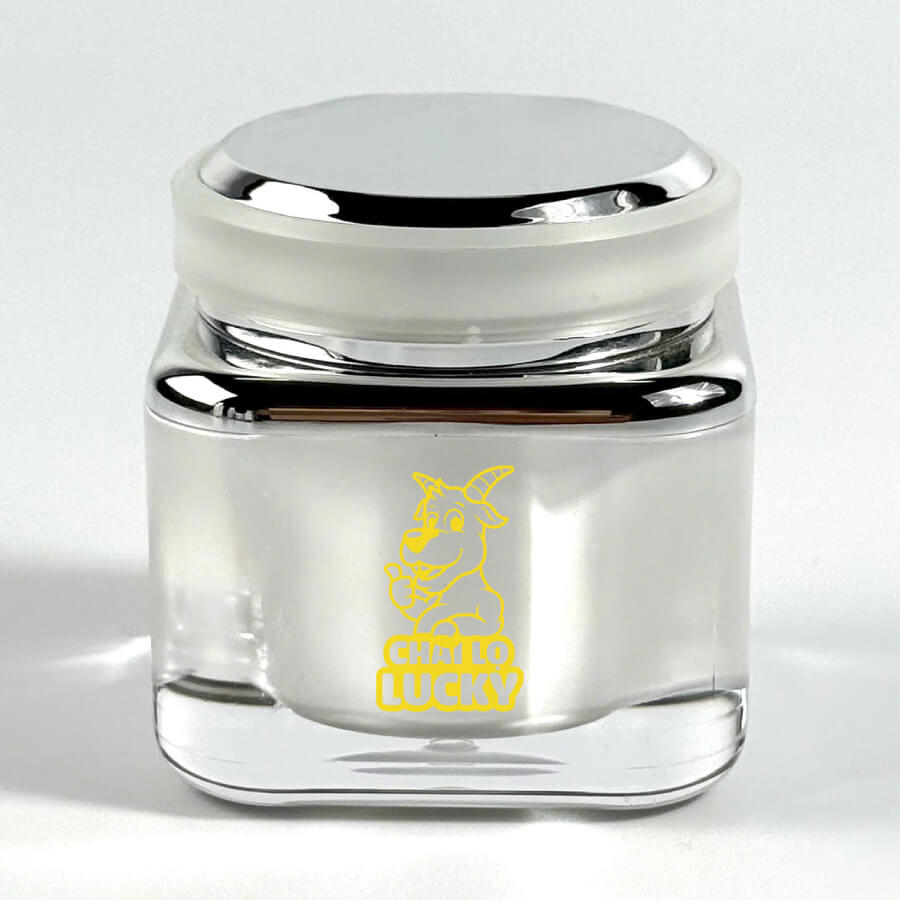 mua set mỹ phẩm màu trắng cao cấp ở đâu ?